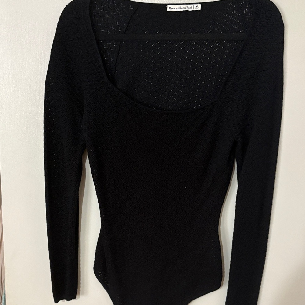 Abercrombie & Fitch Black Long-Sleeve Scoop-Neck Ribbed Bodysuit